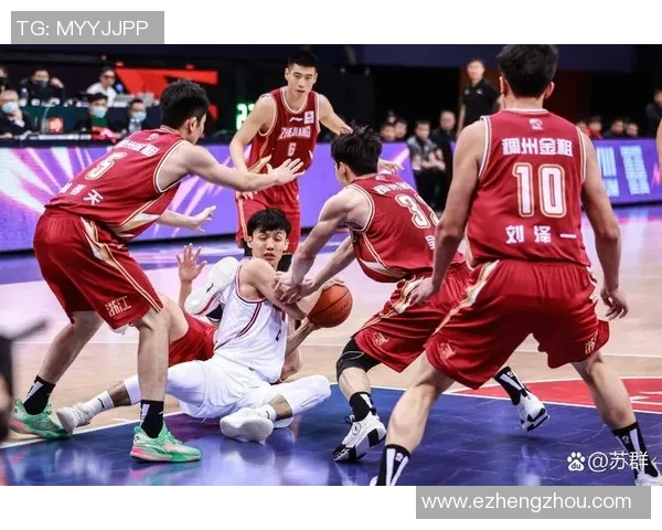 南京篮球队反击之路：从低谷到崛起的精彩历程与启示